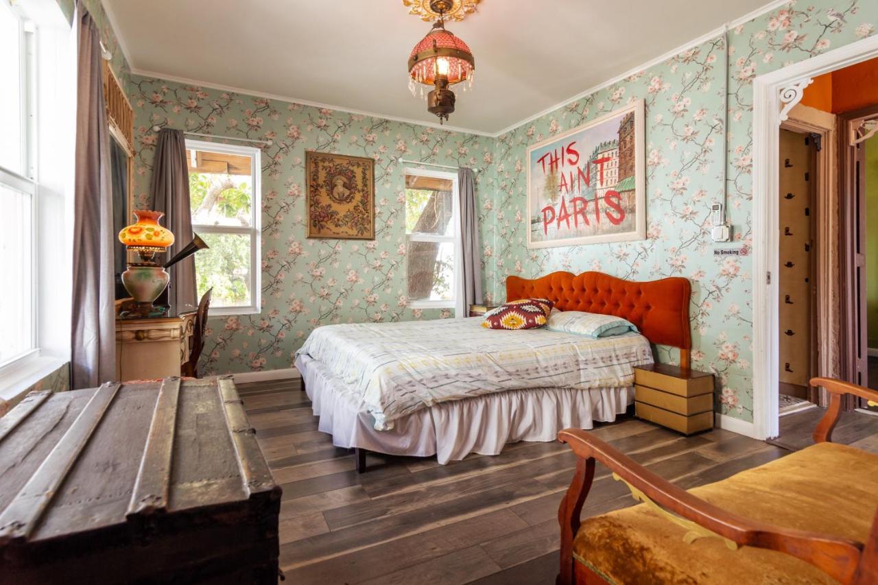 Magical, Unique At Boho Restaurant&bar Miami