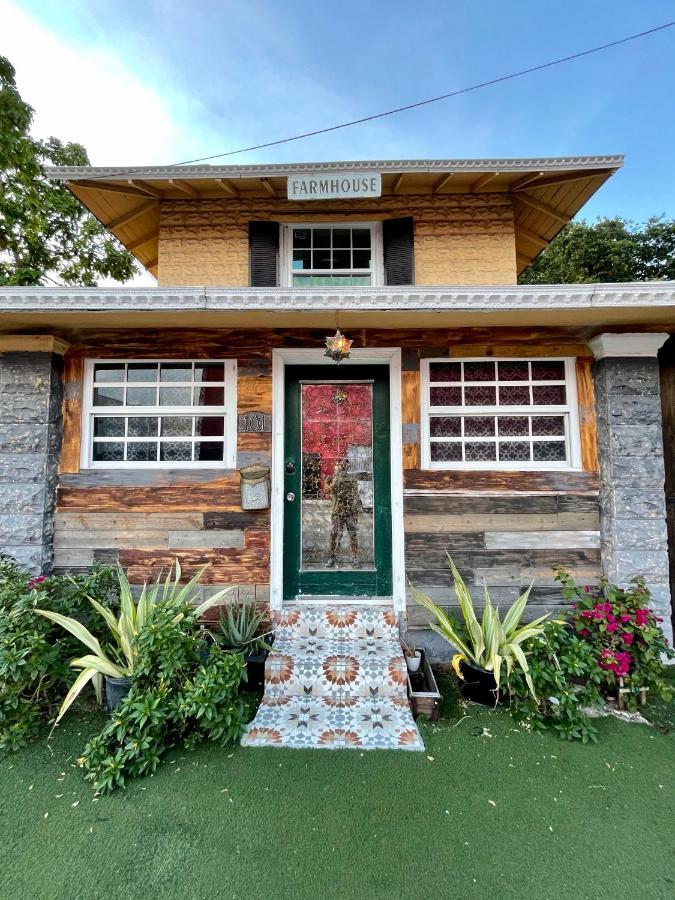 Villa Magical, Unique At Boho Restaurant&bar